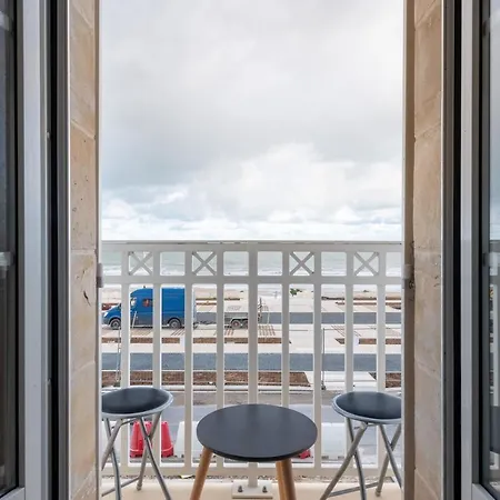 Aviso - Magnifique Vue - A 50 M Lejlighed